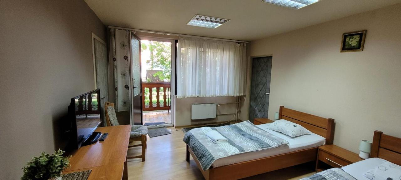 Dworek Pokoje Goscinne Olsztyn  Dış mekan fotoğraf