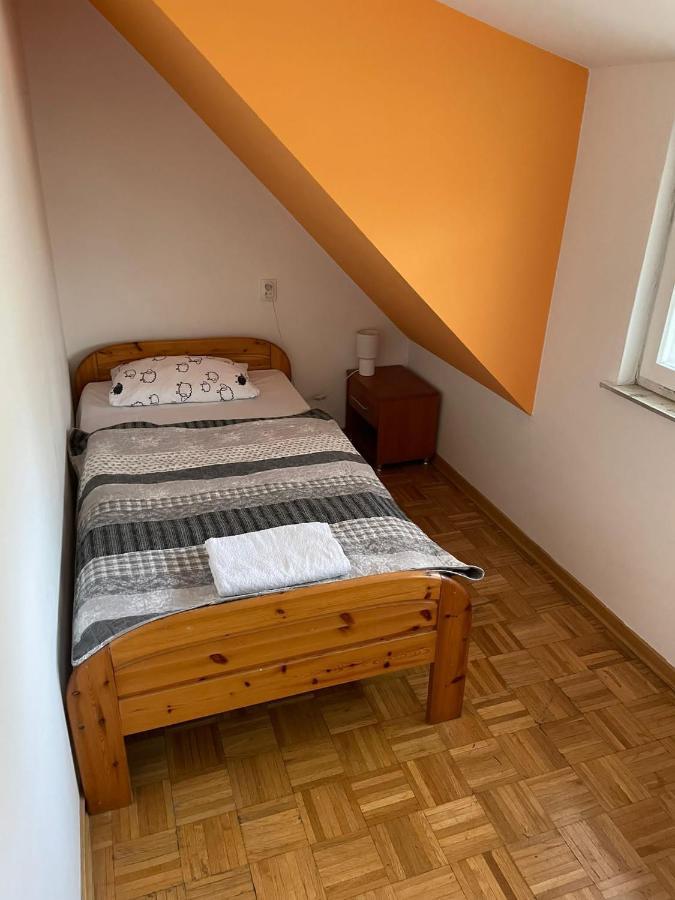 Dworek Pokoje Goscinne Olsztyn  Dış mekan fotoğraf
